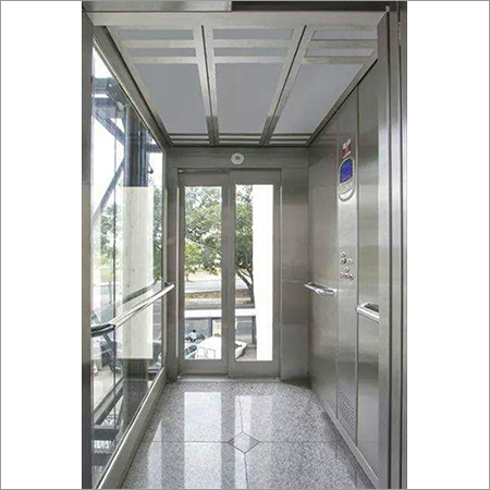 Partially Glazed Stainless Steel Lift Cabin