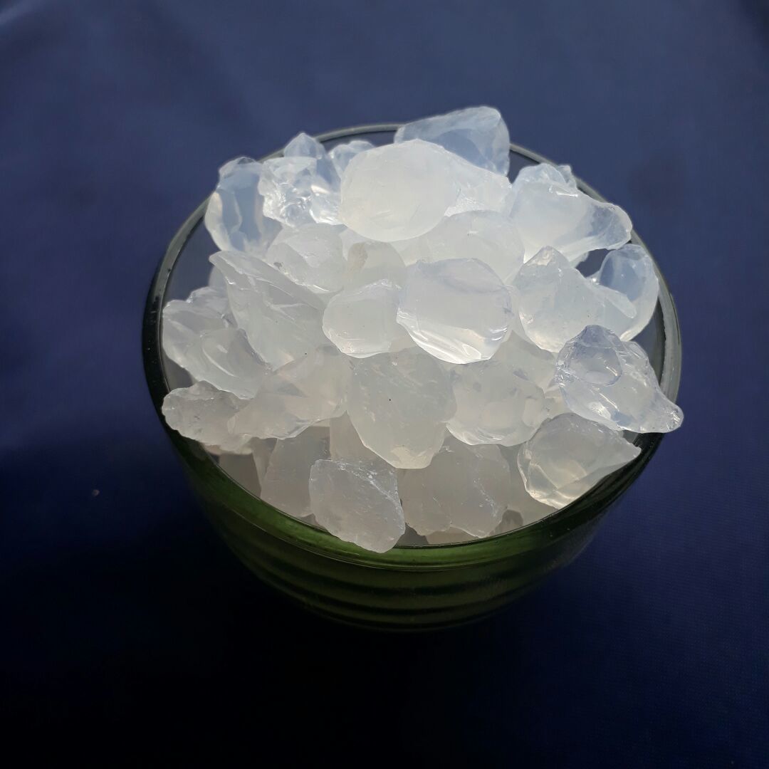 White silica gel 3 to 4 mesh