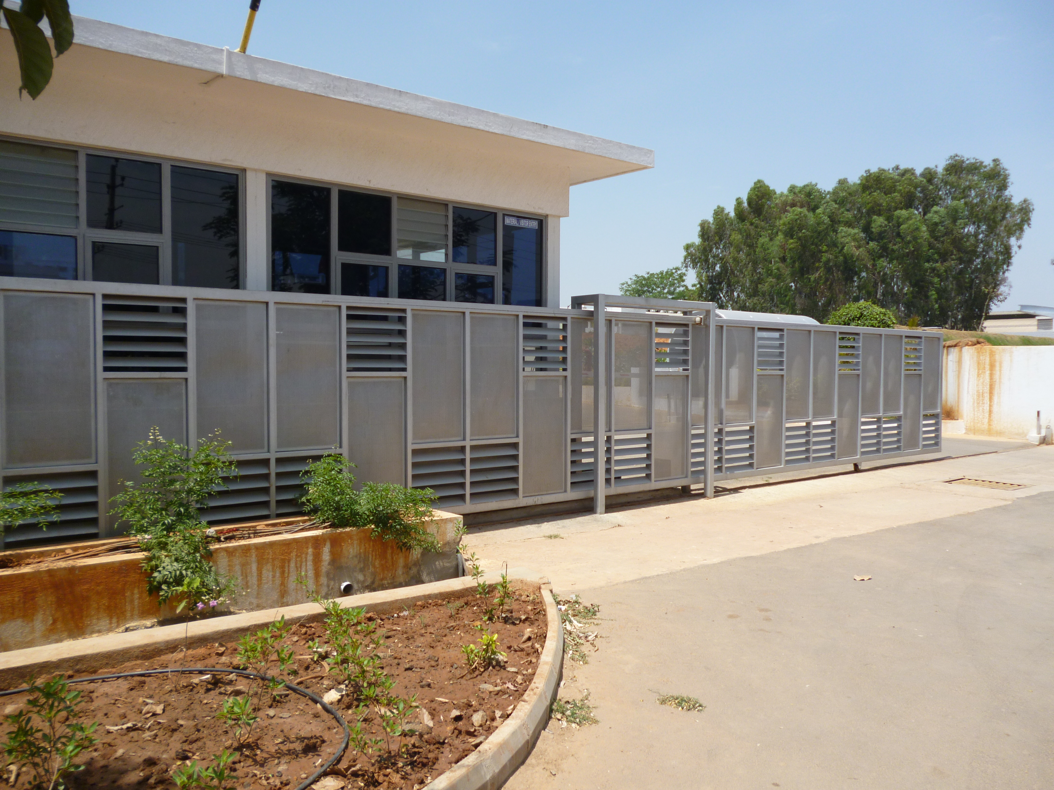 Remote Control Sliding Gate