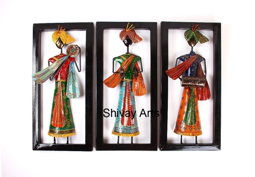 Shivay Arts Ethnic Rajasthani Colourful Metal Iron Musician Wall Decor Wall Hanging