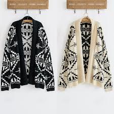 Cardigan Sweater - Fine Quality Wool, Lightweight Fabric, Skin Friendly, Trendy Style, Washable, Suitable for Parties and Casual Outings, Available in Various Colors and Sizes
