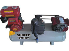 Double Bucket Milking Machine with Engine