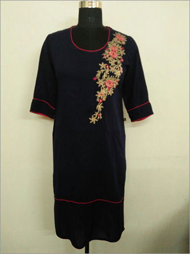 Black Ladies Printed Kurti