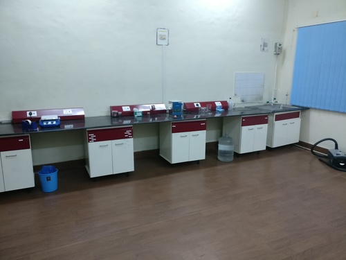 Lab Furniture suppliers in India