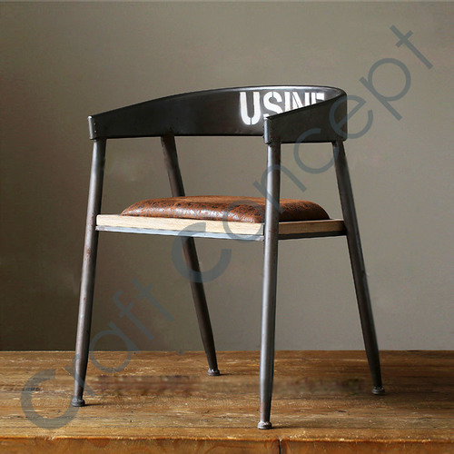 METAL & LEATHER CHAIR