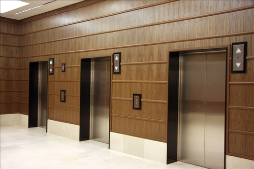 MRL Passenger Elevators - 2000x1550mm Dimensions, 1360kg Load Capacity | High-Speed 1.5 m/s, Advanced Safety Features