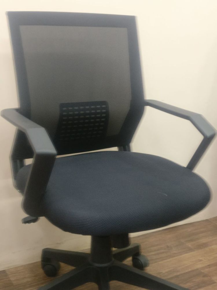 Mesh Revolving Chair