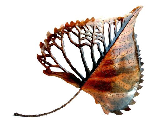 Metal Artifact Leaf