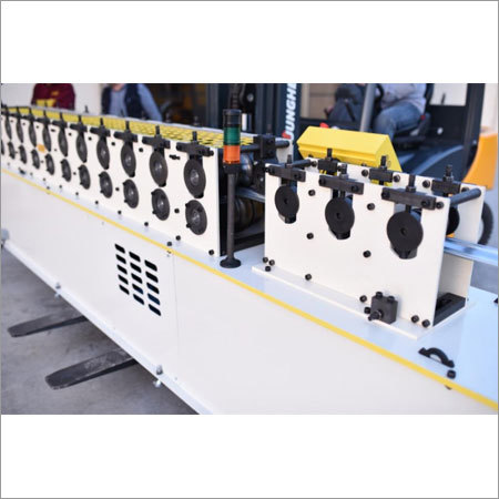Aluminium Rolling Shutter Machine