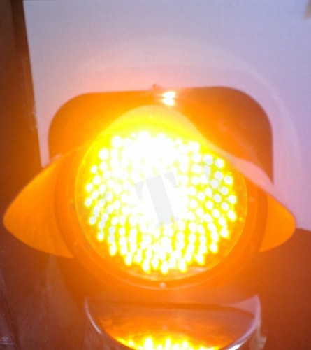Traffic Blinker - Polycarbonate Body 300mm Diameter High Bright Red LED 8 Watts | IP65 Protection Reliable Inbuilt Flasher Circuit Complete Mounting Hardware Included