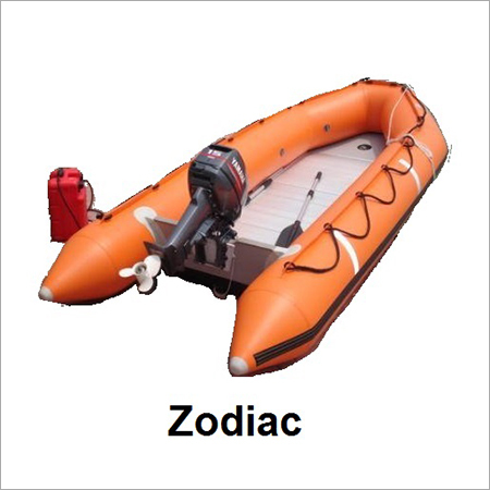 6 Men Zodiac Boat