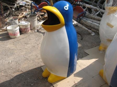 Frp Penguin Dustbin