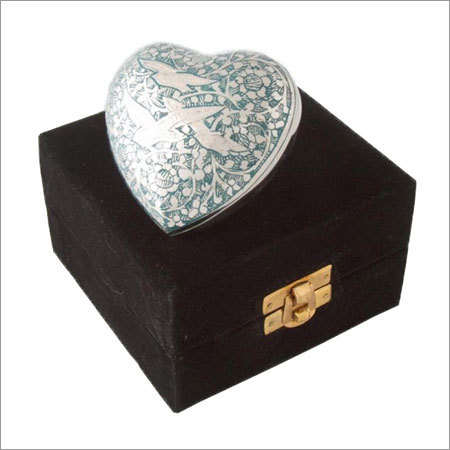 2688-H Going Home Keepsakes 2688-H Going Home Keepsakes