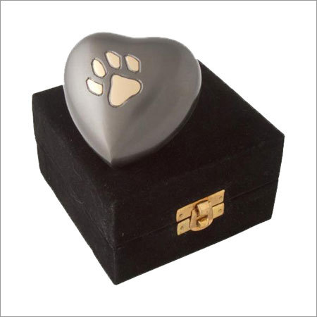 Pet Urns - Brass Metal Elegant Design for Timeless Remembrance and Memorial Preservation