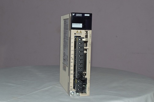 Yaskawa Servo Drive SGDV-R90A01B