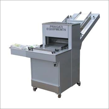 Bread Slicer - Stainless Steel 700x500x1200 mm Silver | 300 mm Blade Diameter 100 Loaves/Hour Low Maintenance Energy Efficient Emergency Stop