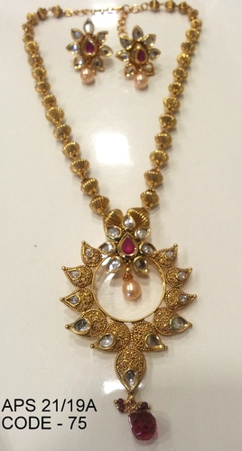 Copper Alloy Antique Pedant Set