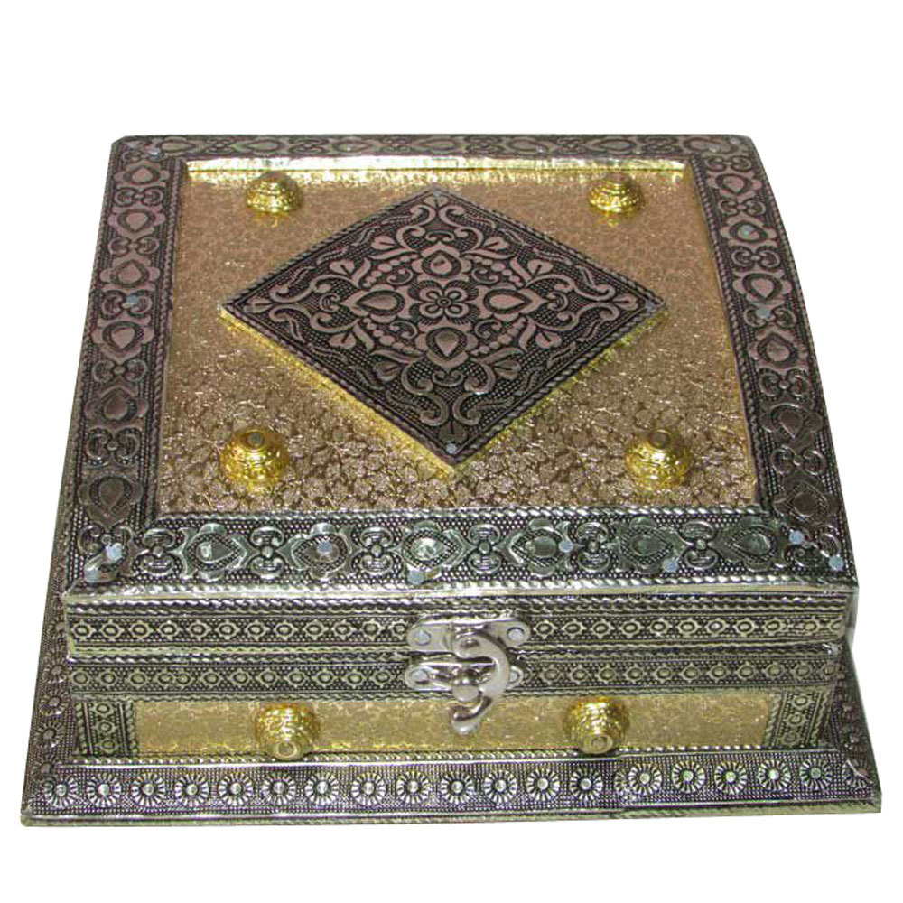 Indian Handicraft Dry Fruit Box