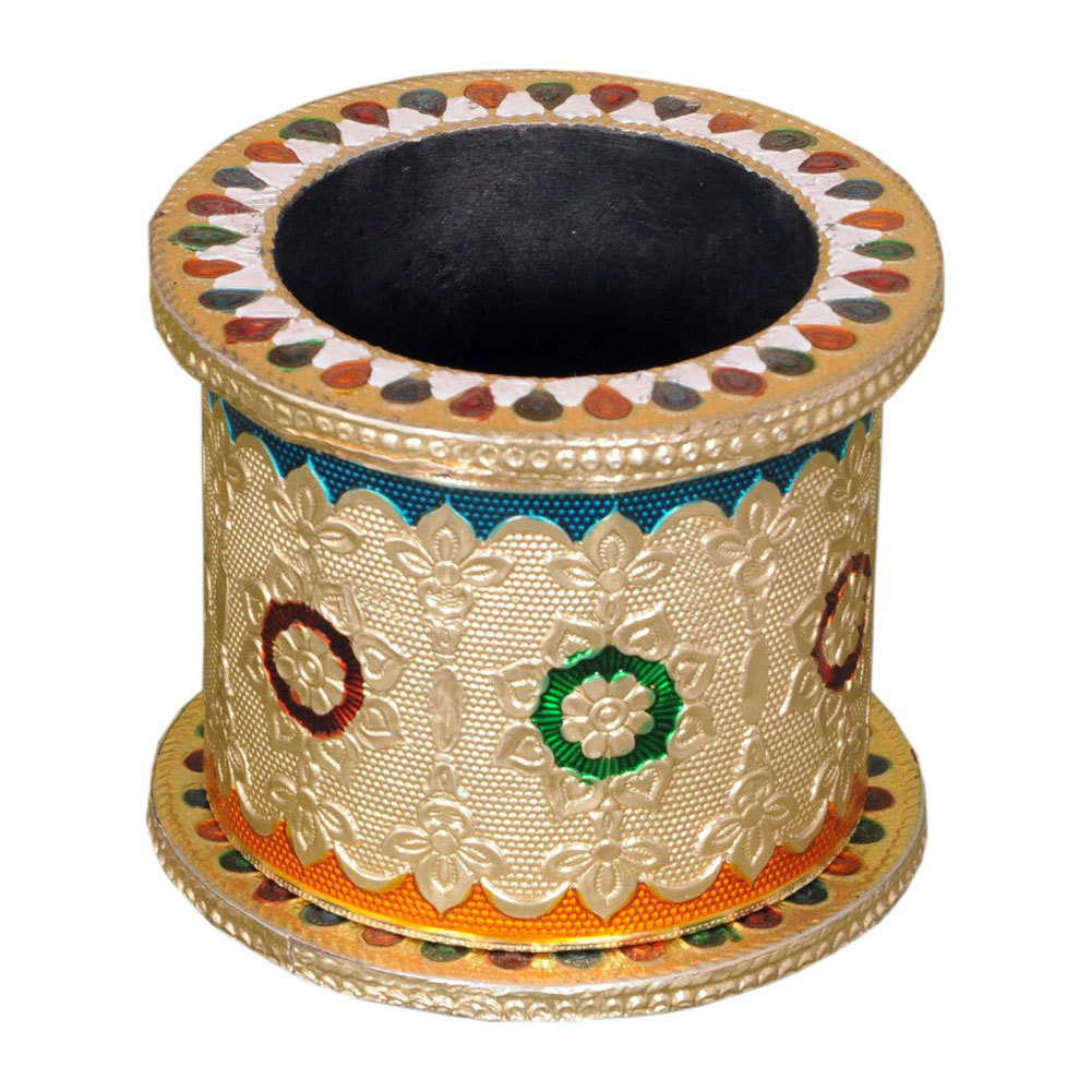 Golden Round Pen Stand