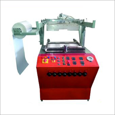 Semi Automatic Tharmoforming Plate & Dona Making Machine