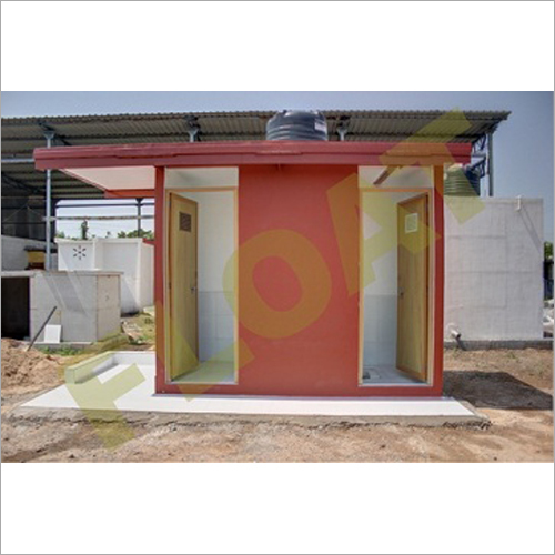 Road Side Toilet