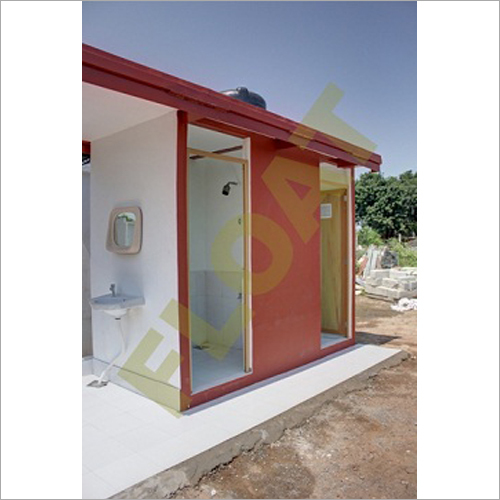 Road Side Toilet