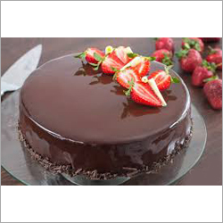 Strawberry Chocolate Cake