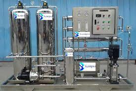 1000 LPH Industrial Filtration RO With Cooling Chi