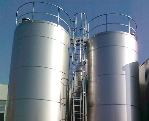 Stainless Steel Tanks
