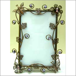 PHOTO FRAMES