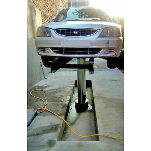 Single Post Car Lift