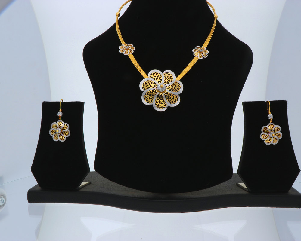 Adira Necklace