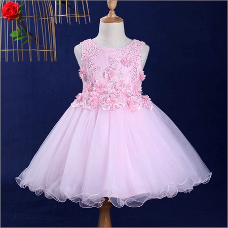 Trendy Pink Applique Dress