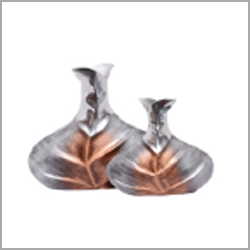Tri-Tone Leaf Spout Vase Height: 10 Inch (In)