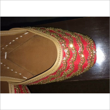 Red Jutti With Golden Work