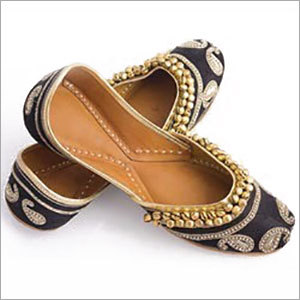 Womens Juttis