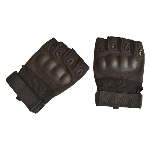 Riot Half Finger Gloves By EXPO COMBINE