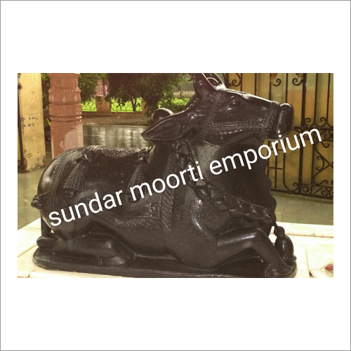 Black Marble Nandi Statue Size: 1Feet