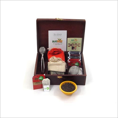Brown Bud White Heritage Tea Gift Box