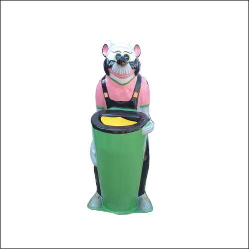Bear Shaped Dustbin