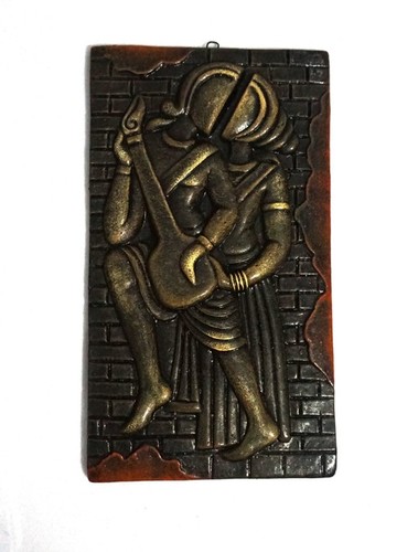 Home Decorative Terracotta Wall Hanging Plate Dancing Musical Couple Modern Art Gray Finish