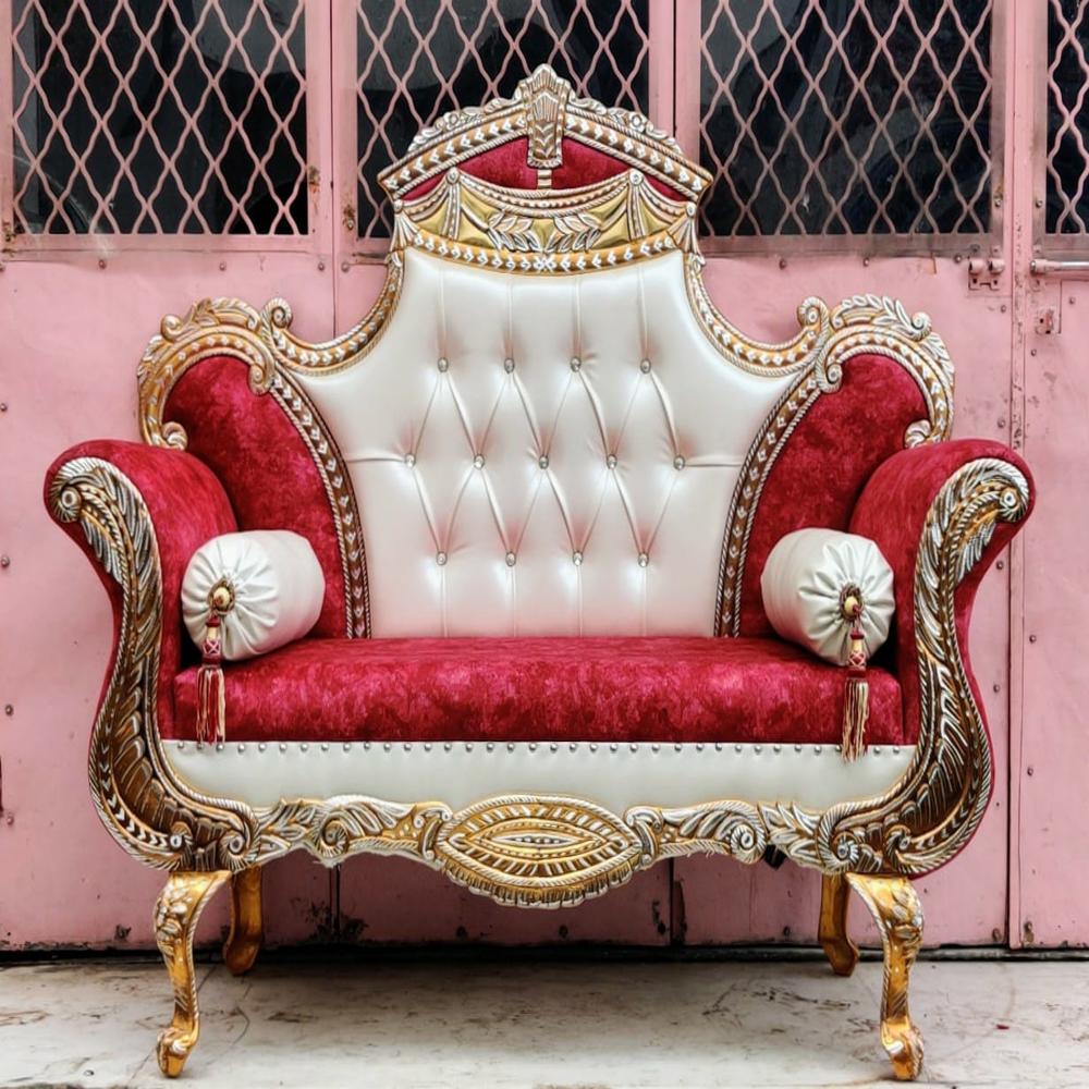 Luxurious Wedding Chair