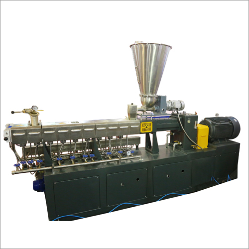 Co Rotating Twin Screw Extruder