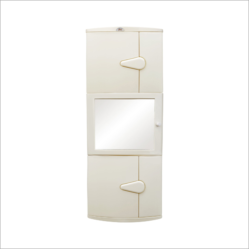 Icon Triple Door Cabinet With Mirror By GOEKA BATHING INDIA PRIVATE LIMITED