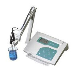 PH METER