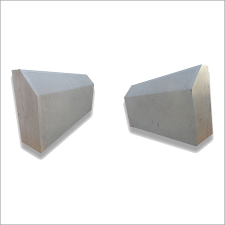 Curb Stone - Concrete, Varied Dimensions, Gray | High Strength, Versatile Use, Durable, Weather Resistant, Smooth Finish, Easy Installation