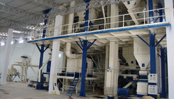 Semi Automatic Cattle Pellet Feed Plant