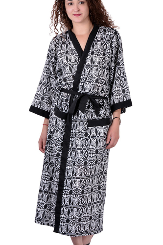 Black Cotton Printed Two Pockets Kimono Dress