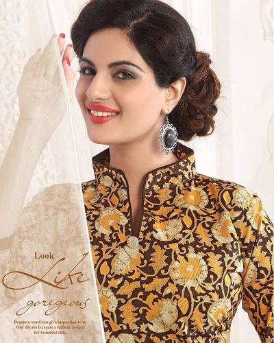 विशेष बाटिक और बांधनी ड्रेस सामग्री