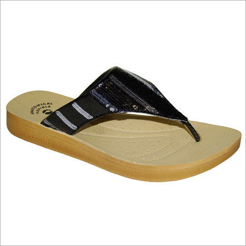 Women Slipper - Color: Brown